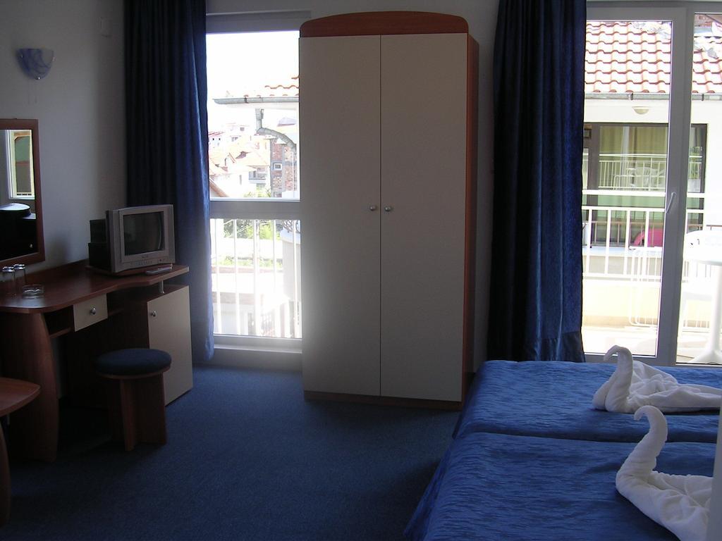 Pension Ruskovi Guesthouse Ravda Kamer foto