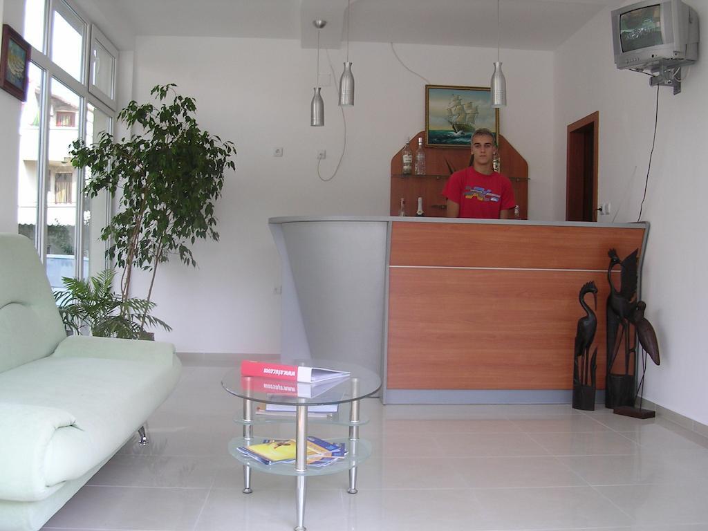 Pension Ruskovi Guesthouse Ravda Buitenkant foto