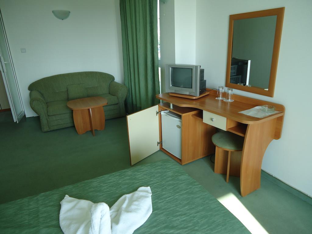 Pension Ruskovi Guesthouse Ravda Kamer foto
